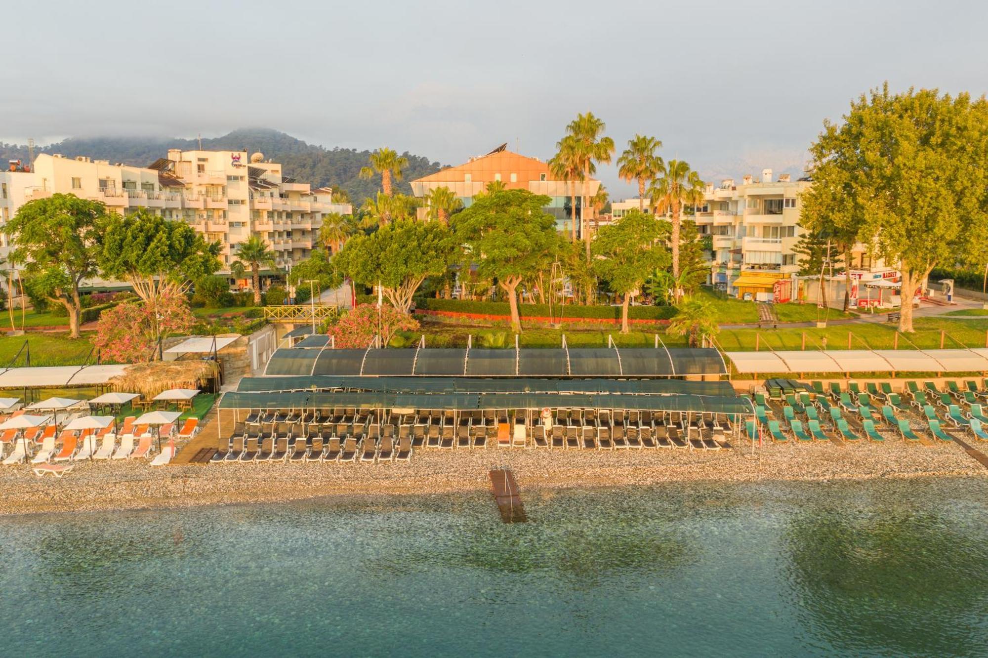 Fame Beach Hotel Кемер Екстериор снимка